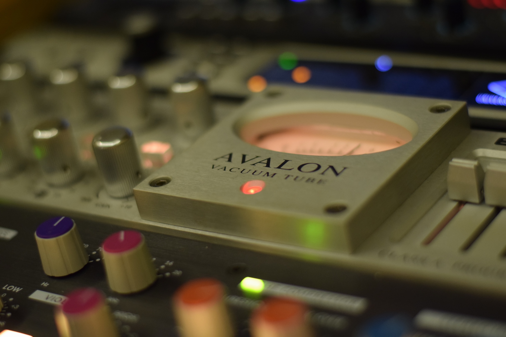 Avalon VT747